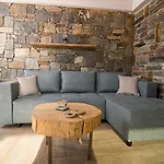 Wood&stone * Verga Kalamata