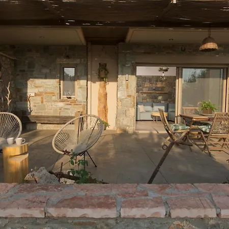 Wood&stone * Kalamata