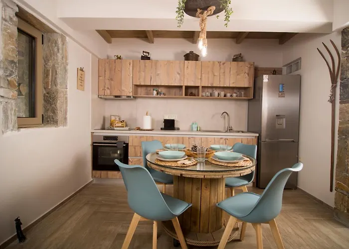 Feriehus Wood&stone Verga Kalamata